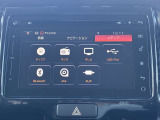 【オーディオ】CD再生、Bluetoothオーディオも対応でスマートフォンからお気に入りの音楽を車内で楽しめます。