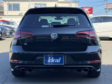 内装クリーニングも施しております。内装の綺麗なお車は気持ちが良くオススメさせていただく1つのポイントになっております。