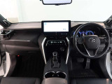 見通しのよいすっきりとした視界で、誰でも運転しやすいです。運転のしやすさは疲れにくさにも繋がりますよ♪