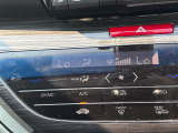 【 オートエアコン 】車内温度を感知して自動で温度調整をしてくれるのでいつでも快適な車内空間を創り上げます!//