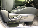 ドライバーによって運転しやすいポジションは異なり、あの車はどうなのか不安なこともありますよね。気になるお車は店頭で乗り込んでご確認いただけます♪