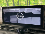 【メーカー純正ナビ】インテリアに溶け込むスタイリッシュな「専用設計」メーカーナビを装備♪視認性や操作性など基本性能にも優れ、より上質なカーライフをお楽しみいただけます。