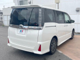 ☆全国のネクステージからお取り寄せが可能※!遠方の店舗に展示してあるクルマが気になる場合も、最寄りの店舗でご覧いただくことが可能です!是非私たちに要望をお聞かせください!※別途費用