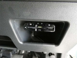 ETC車載機です。高速・有料道路の料金をキャッシュレスでスムーズに通過できます。