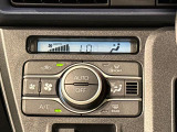 車内空調は&rdquo;AUTOエアコン&rdquo;にお任せ。運転に集中出来ますよ!