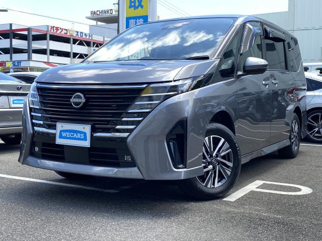 セレナ 2.0 ハイウェイスターV 4WD 