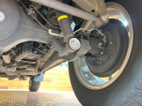 お車を安心してお乗りいただく為には、足回りの定期点検が欠かせません。サービスサポート(有償保証)では無料点検もご提供しており、安心のカーライフをお過ごしいただけるサポート体制が整っています。