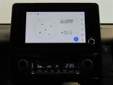 ディスプレイオーディオを装備。スマホとクルマをつなぐことで、これまでのナビに加えて、いろんなサービスが楽しめます。