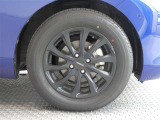 R3年式夏タイヤ185/65R15ブリヂストン製です。
