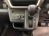 車両状態証明書には中古車をお選び頂く際に重要な、車のキズやヘコミ、修復歴の有無などの状態が詳細に記されています。車両状態証明書をご確認頂いた上で、現車のご確認をお願い致します。