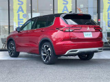 アウトランダー PHEV 2.4 P 4WD 本革シート