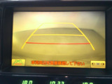 バックモニター付き。 車両後方の映像が画面に表示されるので、車庫入れが苦手な人も安心です。ただし、目視確認もお忘れなくお願いいたします。