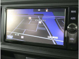 純正ナビを装備。タッチパネル式で使いやすく、お出かけもラクラクです。