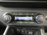 オートエアコンを装着しておりますので、車内をお好みの快適な温度に保つことが可能です!