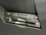 【ETC】高速道路の料金所をストレスなく通過!話題のスポットやサービスエリアに多い「スマートIC」利用時は必須のアイテムです。当店でセットアップを実施、ご納車当日からすぐにご利用いただけます!