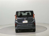 U-Carの販売だけでなく自動車保険、携帯電話の販売も行っております。