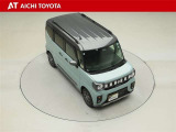 両側パワースライドドア付きだから、狭い駐車スペースなどでの乗り降りラクラク♪小さなお子さまのいるご家庭には嬉しい装備です。
