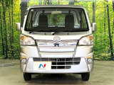 弊社では、全車『修復歴なし』のお車のみ取り扱っております。専任バイヤーによる厳選した仕入れの後、入庫後の車両チェックを行い、ネクステージが認定した高品質な中古車をご提供しております。