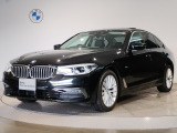 BMW 523i ラグジュアリー ブラックサファイア 入庫しました。装備の良い1台で御座います!!