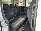 ゆとりある広々とした車内空間は、ドライブを始め買い物やレジャーなど、幅広く活躍します。一人でもみんなとでもお出かけを楽しみましょう!