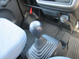 お車の事をあまり詳しくない、女性やご年配の方にも親切&分かりやすいご説明を致します。分からない事は、お気軽に何でもお聞き下さい。