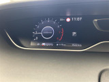 【スピードメーター】メーターがシンプルで見やすく運転しやすいですね!