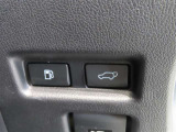 パワーバックドア装着車です。