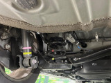 お車を安心してお乗りいただく為には、足回りの定期点検が欠かせません。サービスサポート(有償保証)では無料点検もご提供しており、安心のカーライフをお過ごしいただけるサポート体制が整っています。