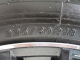 225/60R18    車両装着タイヤサイズです。 タイヤのご相談もトヨタモビリティ石川にお任せください