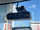 【ドライブレコーダー】映像・音声などの運転中の記録を残します。事故などを起こした起こされた時の証拠になりえますので、もしも時でも安心ですね。