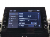 Bluetooth(ブルートゥース)接続機能付き。スマートフォンなどからお気に入りの音楽をワイヤレス再生できます。ドライブがさらに楽しくなりますね。
