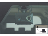 ドライブレコーダー(TZ-DR210)装備してます。フロントとリヤーのカメラで録画しているので万が一の時の記録で安心です。