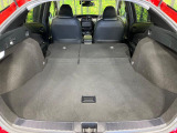 後席を格納すると、これだけの広さが!シーンに合わせたシートアレンジで、大きな荷物も積むことが出来ます♪