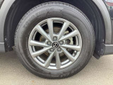 タイヤサイズは225/65R17です