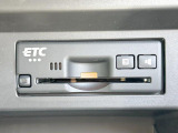 【ETC】高速道路の料金所をストレスなく通過!話題のスポットやサービスエリアに多い「スマートIC」利用時は必須のアイテムです。当店でセットアップを実施、ご納車当日からすぐにご利用いただけます!