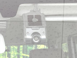 【ドライブレコーダー】ドライブレコーダー装備!走行中はもちろん、あおり運転や事故に遭遇した際、映像で記録し、万一のリスクに備えます。※記録用SDカードはお客様ご自身でご準備いただく必要があります。