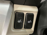 【シートヒーター(運転席・助手席)】寒さが厳しい朝も身体を直接温めることができ、快適に運転できます♪