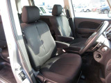 どのような体格のかたでも正しく運転できるように、ラチェットラバーにて細かいシート調整が可能となっております。是非一度お試しください。