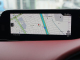 マツダコネクトの8.8インチワイドセンターディスプレイです。『Android Auto』『Apple CarPlay』や独自のコネクテッドサービスに対応したインターフェイスシステムです。