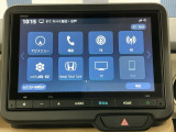 ホンダコネクト対応の純正ギャザズスマートナビ付きです!フルセグTV視聴、Bluetooth・ミュージックプレーヤー接続可能です!