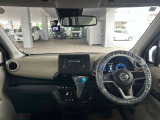 運転席からの視界もとても良好です!