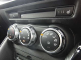 運転席&助手席シートヒーター・フルオートエアコン!