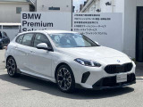 ホイールベースを長くし、直進安定性を確保するとともに、ショートオーバーハングで取り回しのしやすい設計となっております。