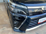 ヴォクシー 2.0 ZS 煌III 4WD 