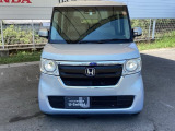 お客様に安全で快適なカーライフをお送りいただくために、中古車にも高いレベルの品質基準を設け、その基準に従って、全ての中古車について納車前整備を実施しています。