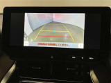 バックギアに入れると、このように後方が映し出されます!駐車の際とても安心!便利!最終確認はご自身の目と耳で必ず行ってください!