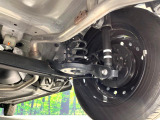 お車を安心してお乗りいただく為には、足回りの定期点検が欠かせません。サービスサポート(有償保証)では無料点検もご提供しており、安心のカーライフをお過ごしいただけるサポート体制が整っています。