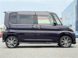 店舗にて現車の確認もいただけますので、お電話で在庫のご確認の上是非ご来店くださいませ!!!