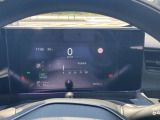 視認性を高める7インチのアドバンストドライブアシストディスプレイを搭載。映し出されるメーター表示グラフィックが、先進感と高い質感を演出します