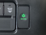 ★ECONスイッチ★ エコドライブを加速しよう!スイッチをONにすると、運転の仕方によるロスを抑え込み燃費をよくするようクルマが頑張ります(*^ー^*)燃費向上にチャレンジ♪